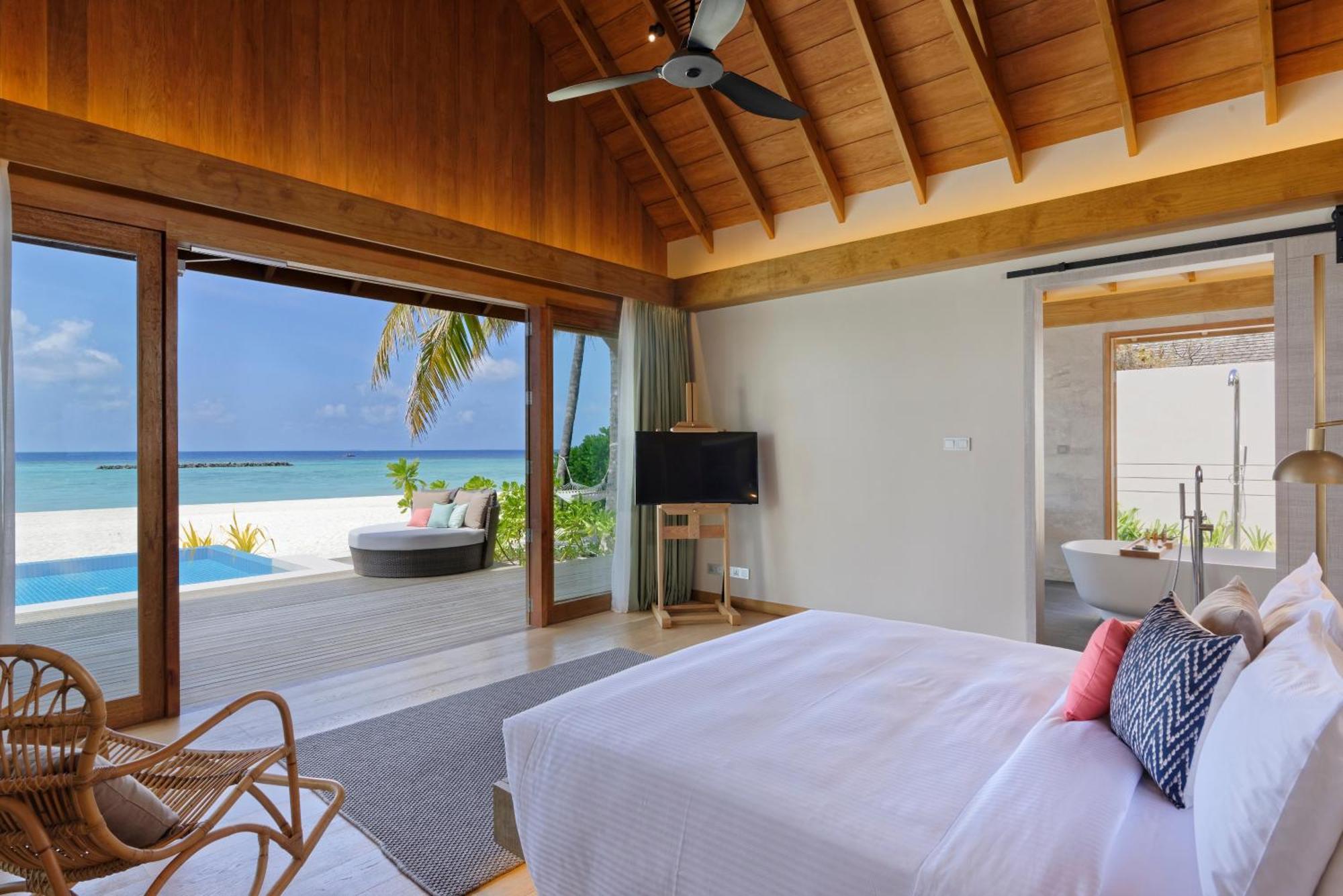 Emerald Faarufushi Resort & Spa Raa Atoll Екстериор снимка